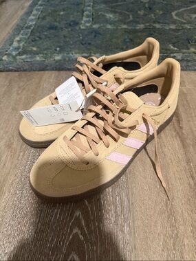 Adidas handball special